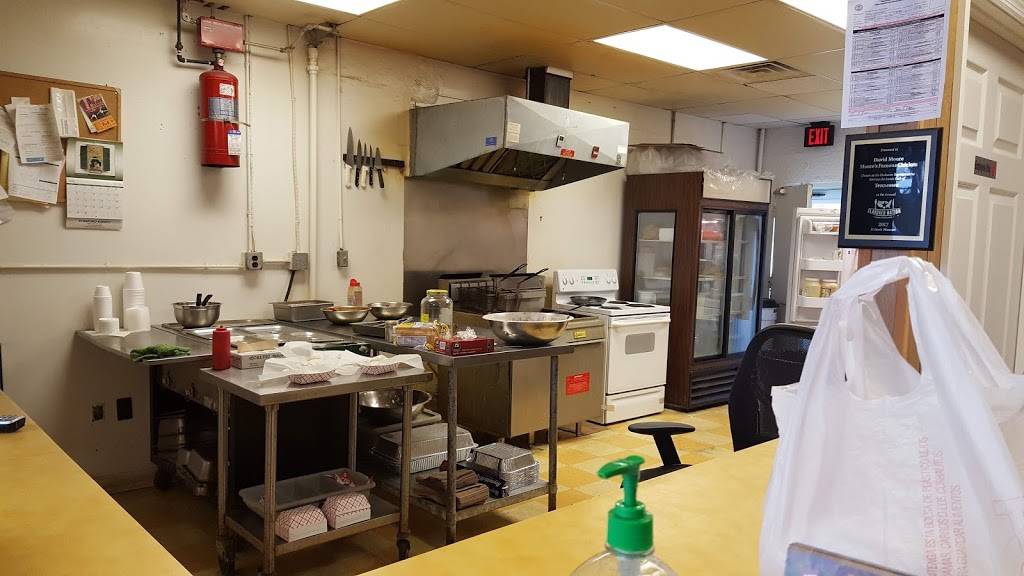 Moore's Famous Chicken Restaurant 115 Walton Ferry Rd, Hendersonville, TN 37075, USA