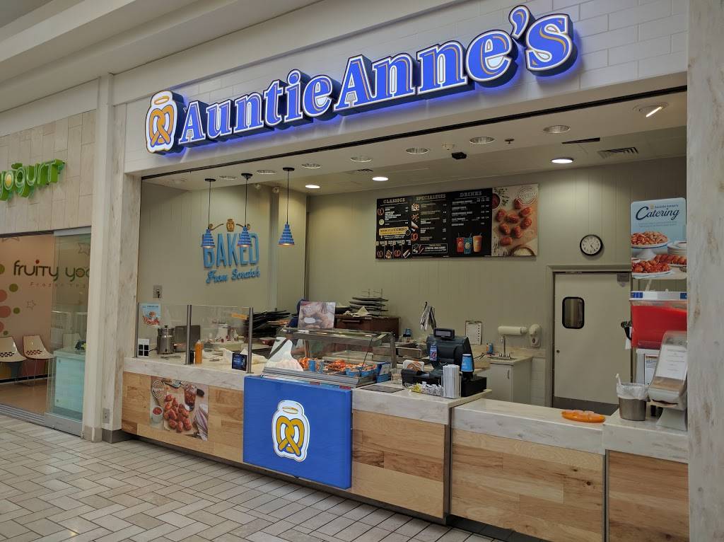 Auntie Annes | cafe | 7955 Tysons Corner Center, McLean, VA 22102, USA | 7037900619 OR +1 703-790-0619