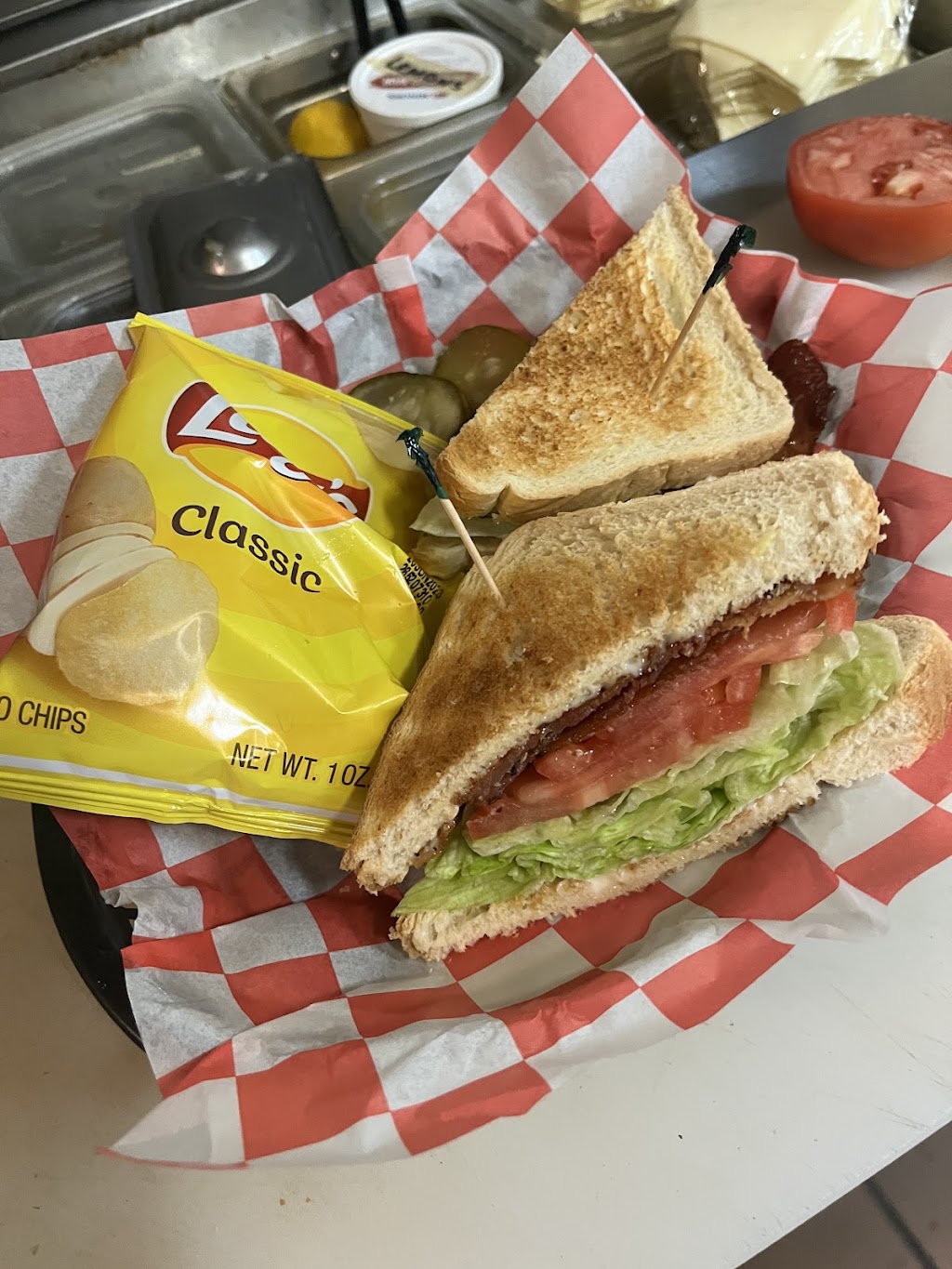 Richies Too | restaurant | 410 Jacksonville Rd, Hatboro, PA 19040, USA | 2156728161 OR +1 215-672-8161