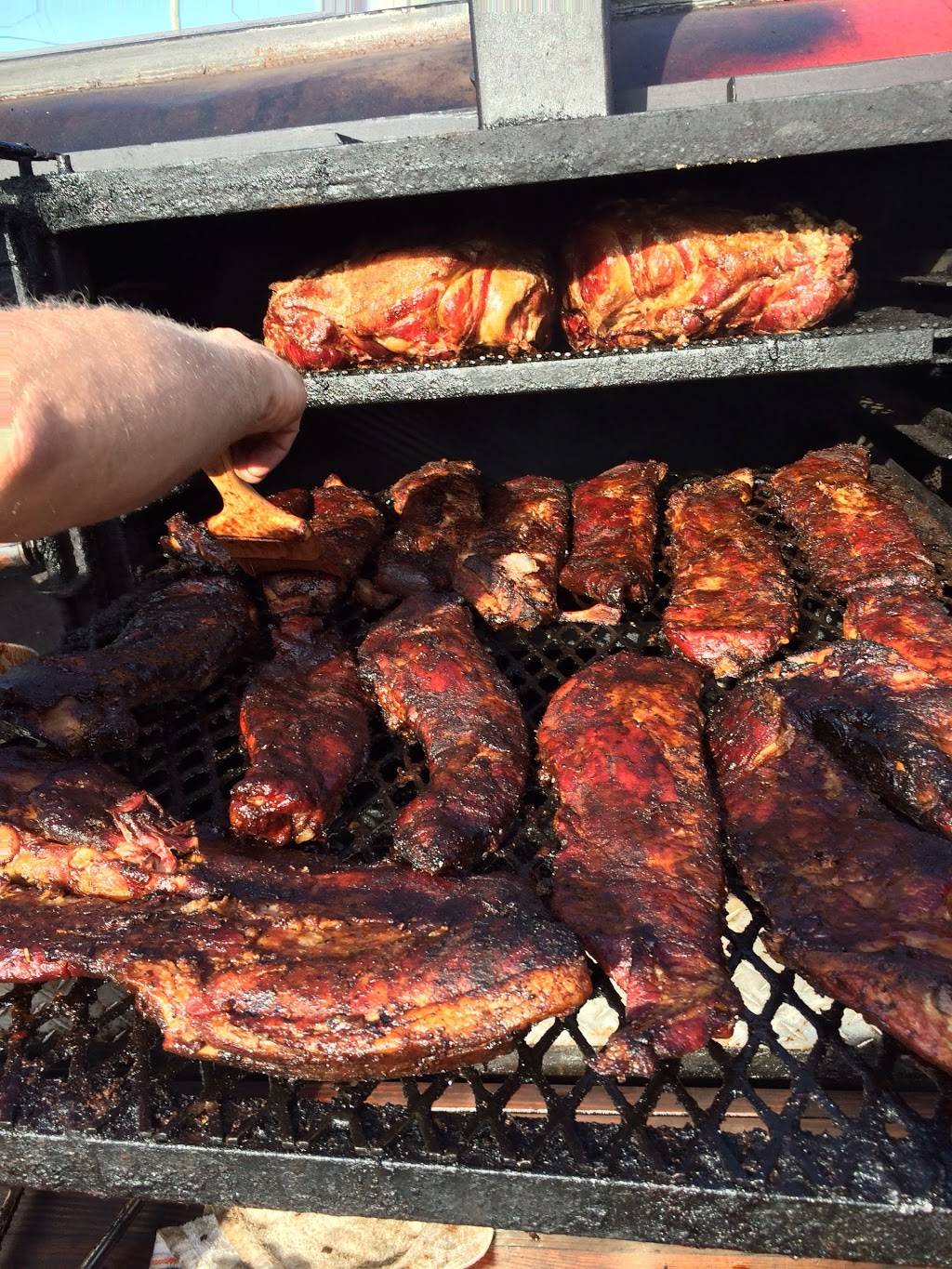 Triple Bs BBQ | meal delivery | 6207 Plantation Ln, Fort Wayne, IN 46815, USA | 2604856482 OR +1 260-485-6482