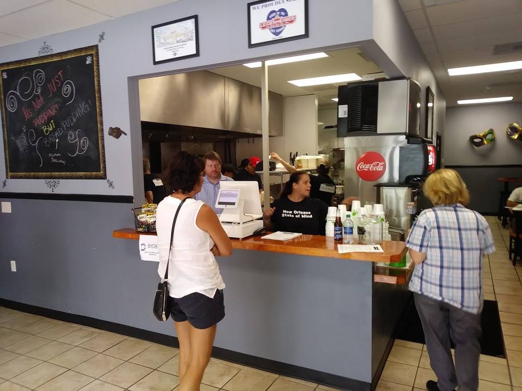Atlanta restaurant review: The Po'boy Shop in Decatur