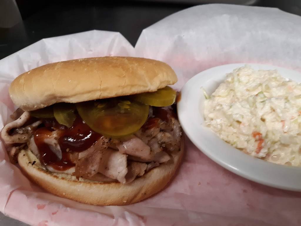 The Front Porch Cafe | restaurant | 8191 State Road 6 West, Jasper, FL 32052, USA | 3866389922 OR +1 386-638-9922
