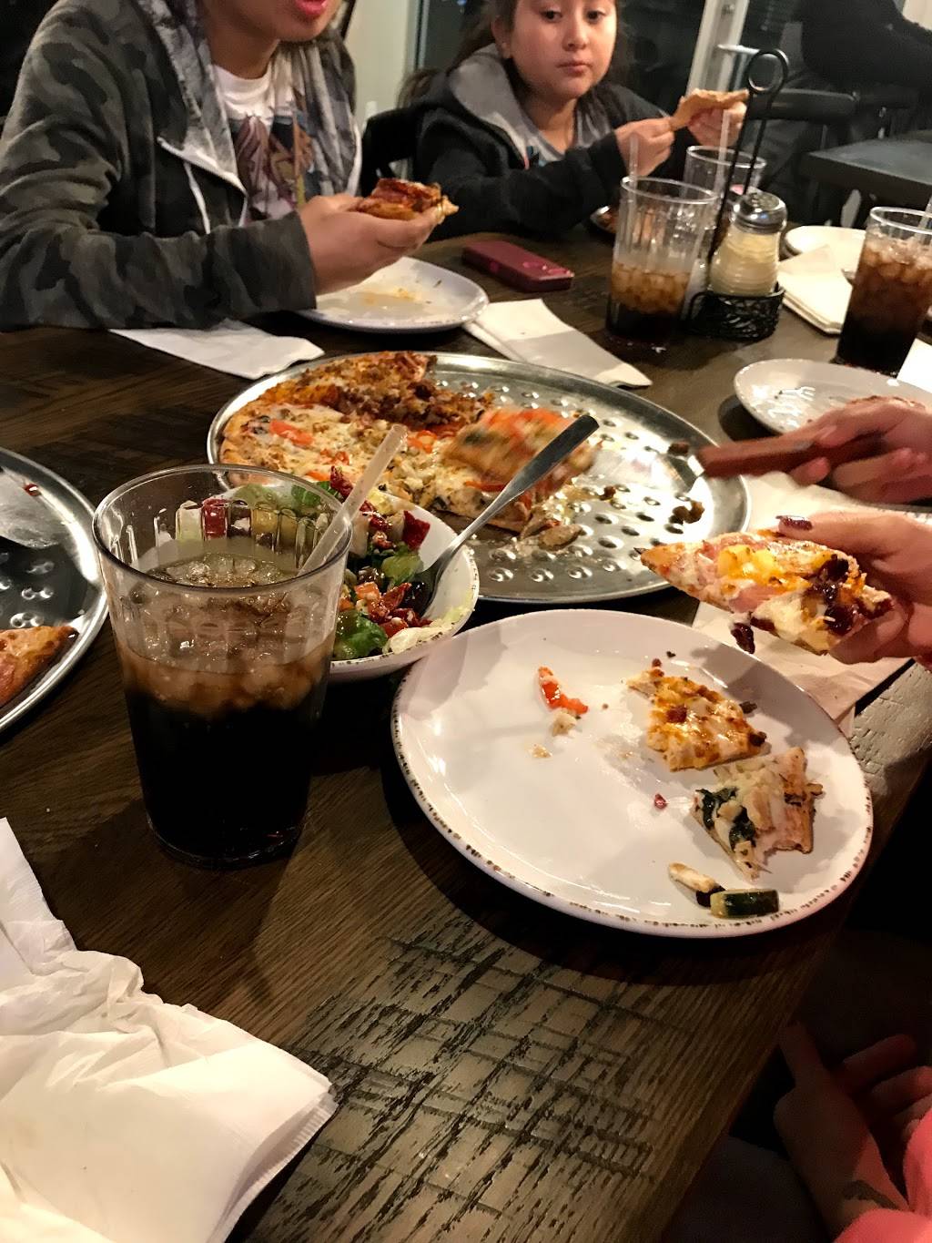Palio’s Pizza Cafe | restaurant | 670 W Princeton Dr, Princeton, TX 75407, USA | 4693783637 OR +1 469-378-3637
