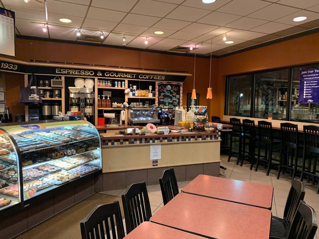 LaMars Donuts and Coffee | bakery | 1601 Q St, Lincoln, NE 68508, USA | 4024775554 OR +1 402-477-5554