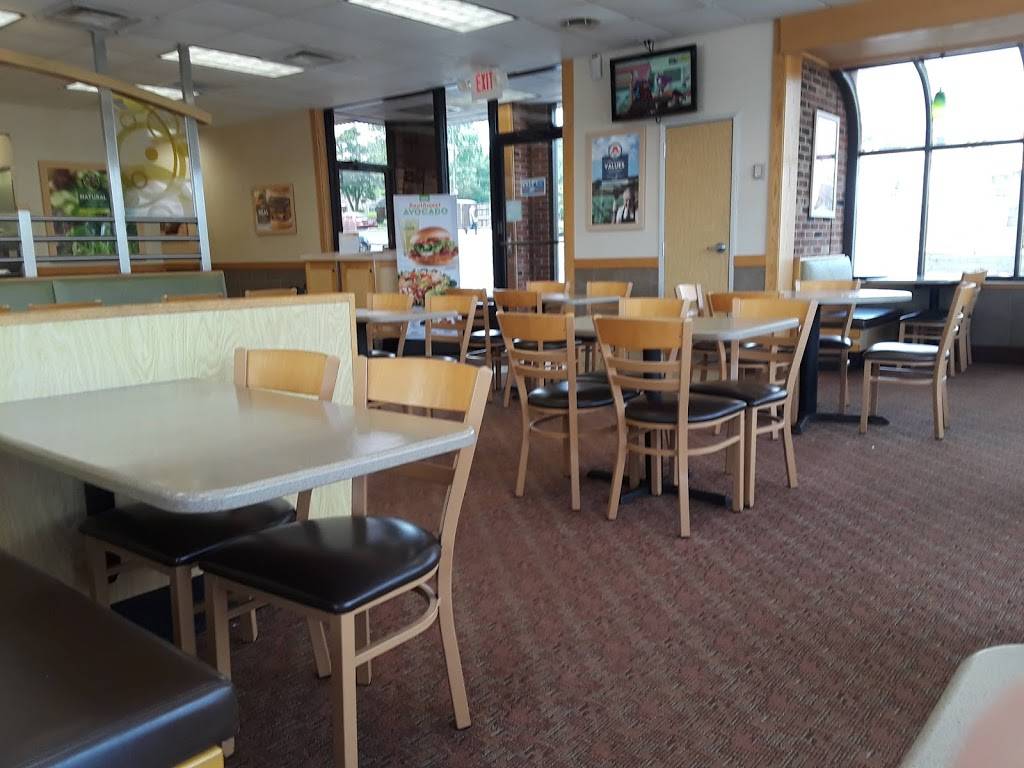 Wendy's - Restaurant | 1312 S Breiel Blvd, Middletown, OH 45044, USA