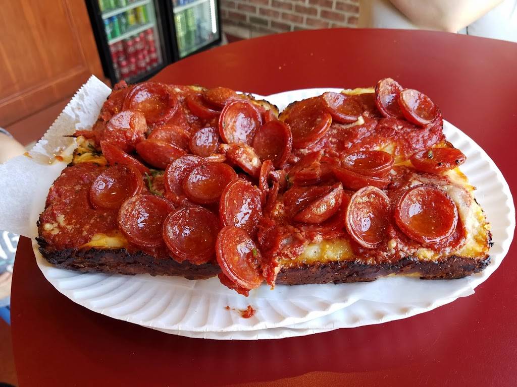 Lions & Tigers & Squares Detroit Pizza | restaurant | 268 W 23rd St, New York, NY 10011, USA | 9172616772 OR +1 917-261-6772