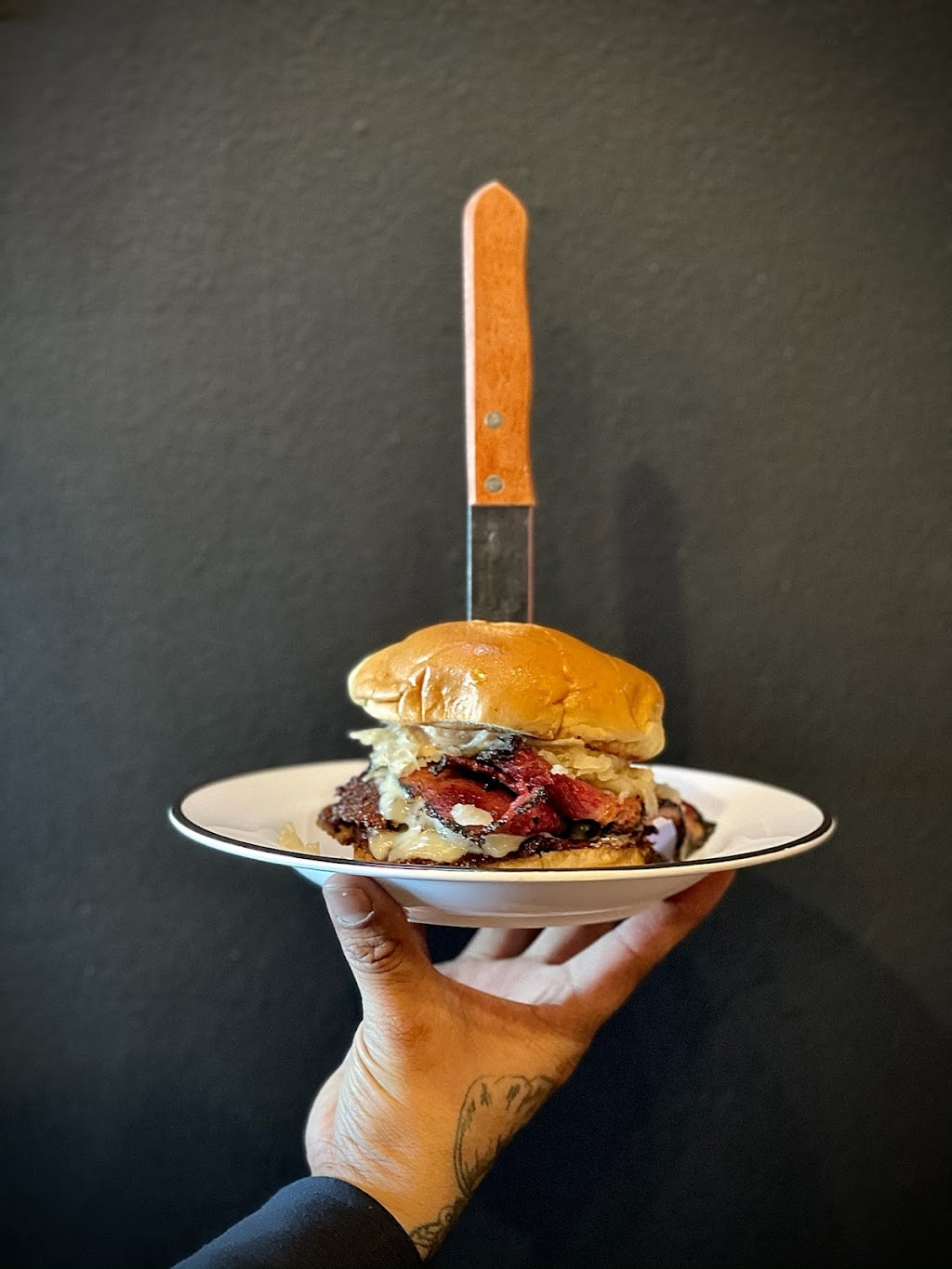 Jumbos Beef & Brew | restaurant | 3750 N Woodlawn Blvd #102, Wichita, KS 67220, USA | 3163580407 OR +1 316-358-0407