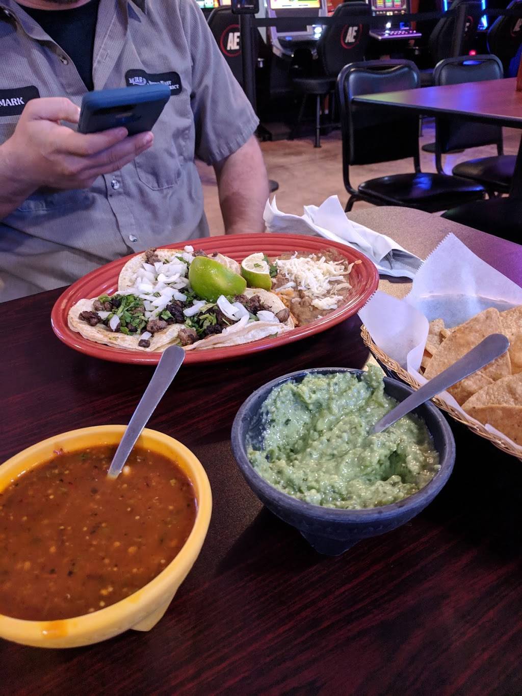 Mi Tierra Bonita | restaurant | 3203 Collinsville Rd, Fairmont City, IL 62201, USA | 6182717311 OR +1 618-271-7311