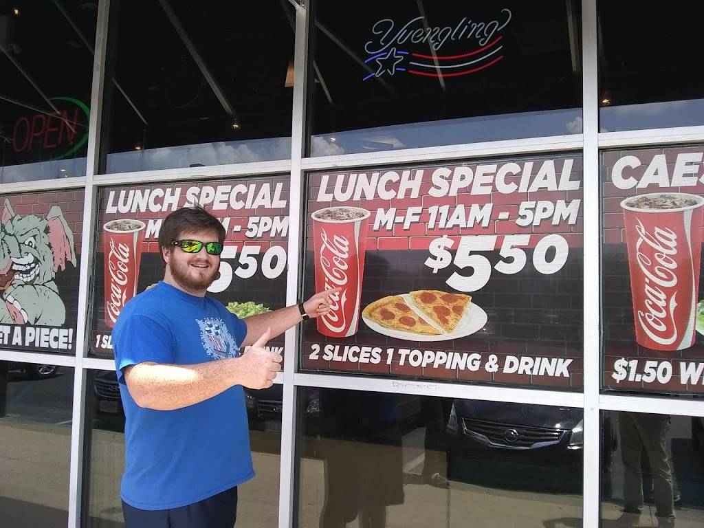 Little Italy Pizzeria | restaurant | 1130 University Blvd, Tuscaloosa, AL 35401, USA | 2053454354 OR +1 205-345-4354