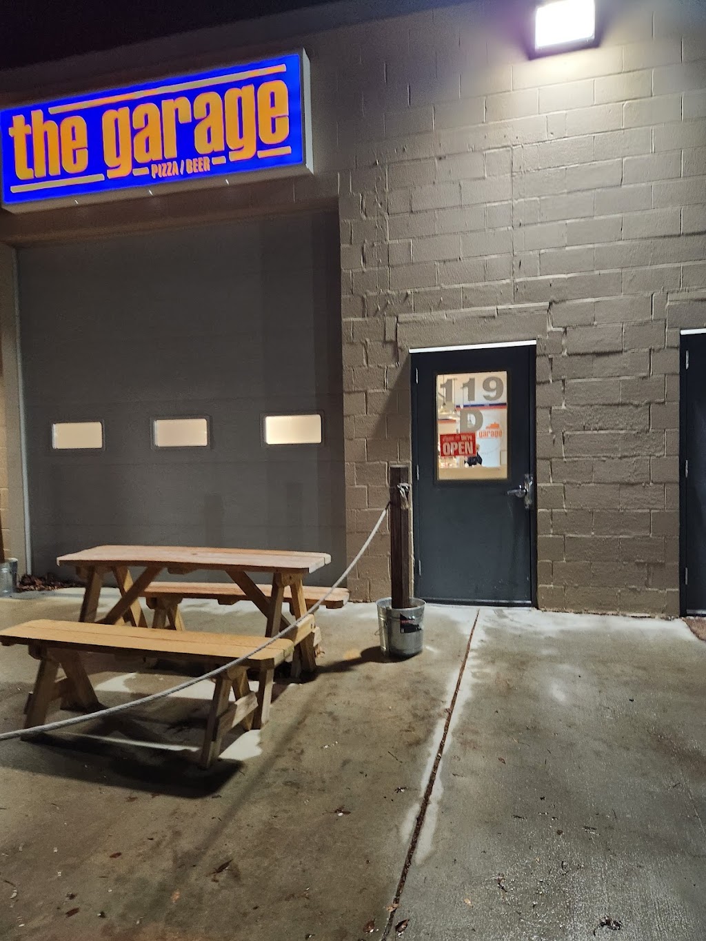 The Garage | restaurant | 1341 Hughes Ford Rd Unit 119D, Frederick, MD 21701, USA