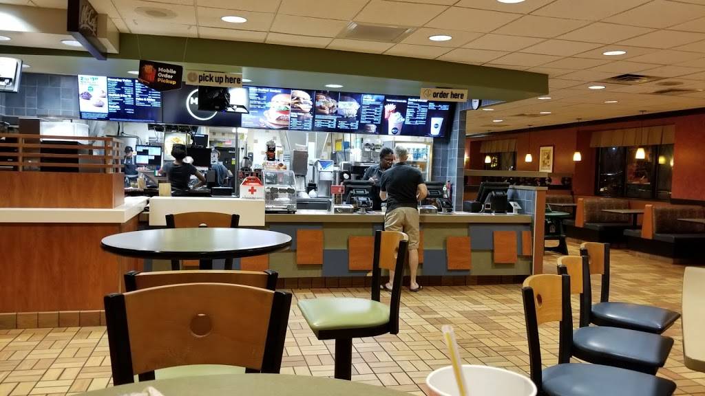 McDonalds | cafe | 1535 E College Ave, Normal, IL 61761, USA | 3094544141 OR +1 309-454-4141
