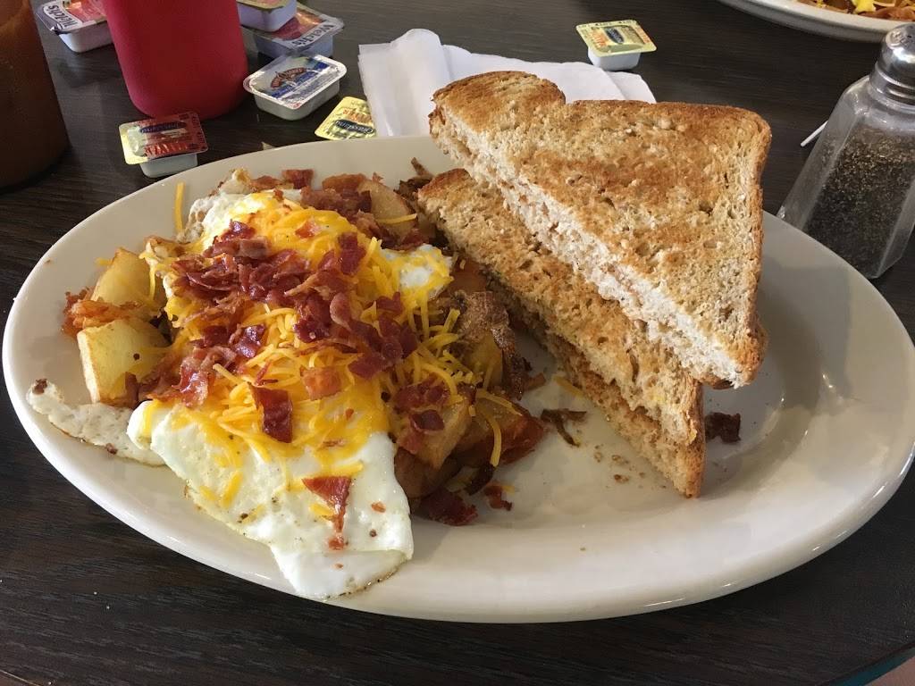 Coffeehouse & Deli | cafe | 114 E Beaufort St, Normal, IL 61761, USA | 3094526774 OR +1 309-452-6774