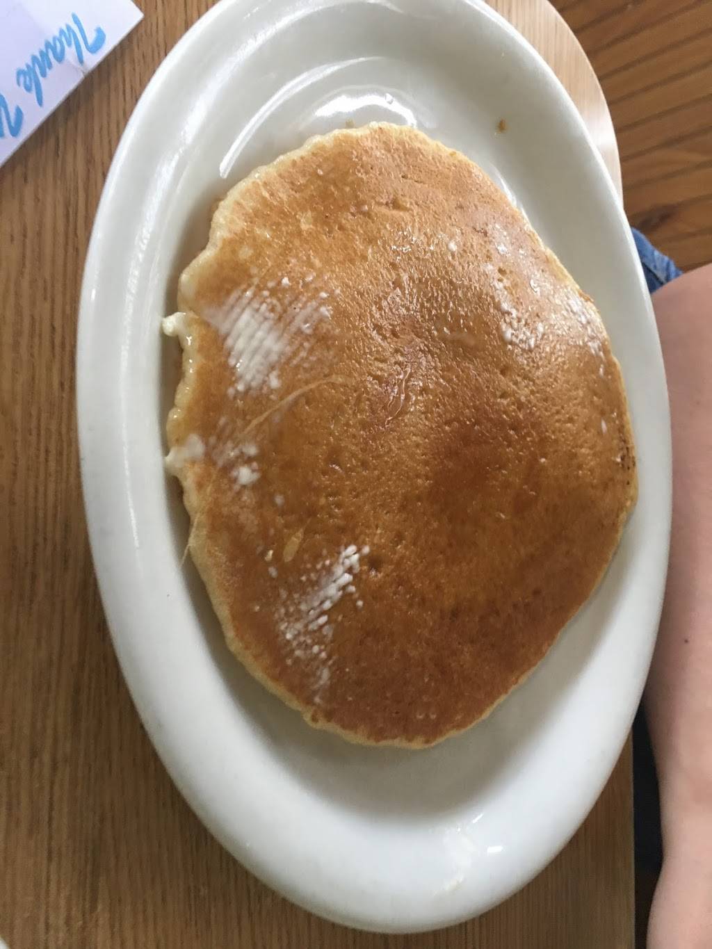 Country Cupboard | restaurant | 3333 S Division St, Carterville, IL 62918, USA | 6189854470 OR +1 618-985-4470