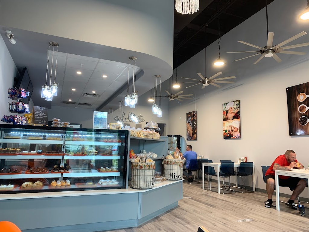 Gigis Bakery | bakery | 7211 Vanderbilt Beach Rd unit 6, Naples, FL 34119, USA | 2392285238 OR +1 239-228-5238