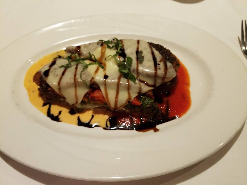 Charlie Gittos | restaurant | 777 Casino Center Dr, Maryland Heights, MO 63043, USA | 8557854263 OR +1 855-785-4263