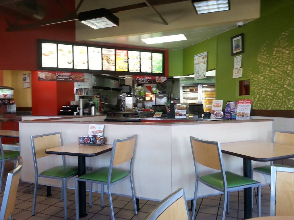 Del Taco | meal takeaway | 3150 Case Rd E, Perris, CA 92570, USA | 9519283675 OR +1 951-928-3675
