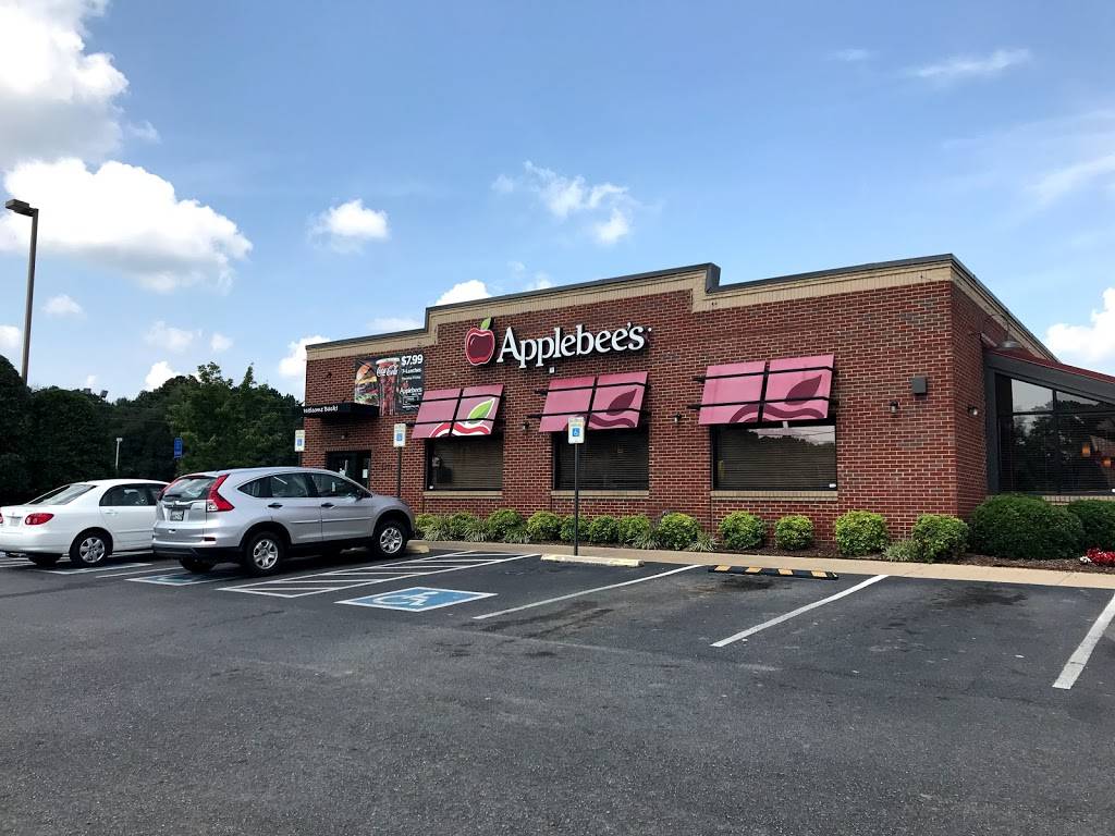 Applebees Grill + Bar | restaurant | 2771 E Andrew Johnson Hwy, Greeneville, TN 37745, USA | 4236361483 OR +1 423-636-1483