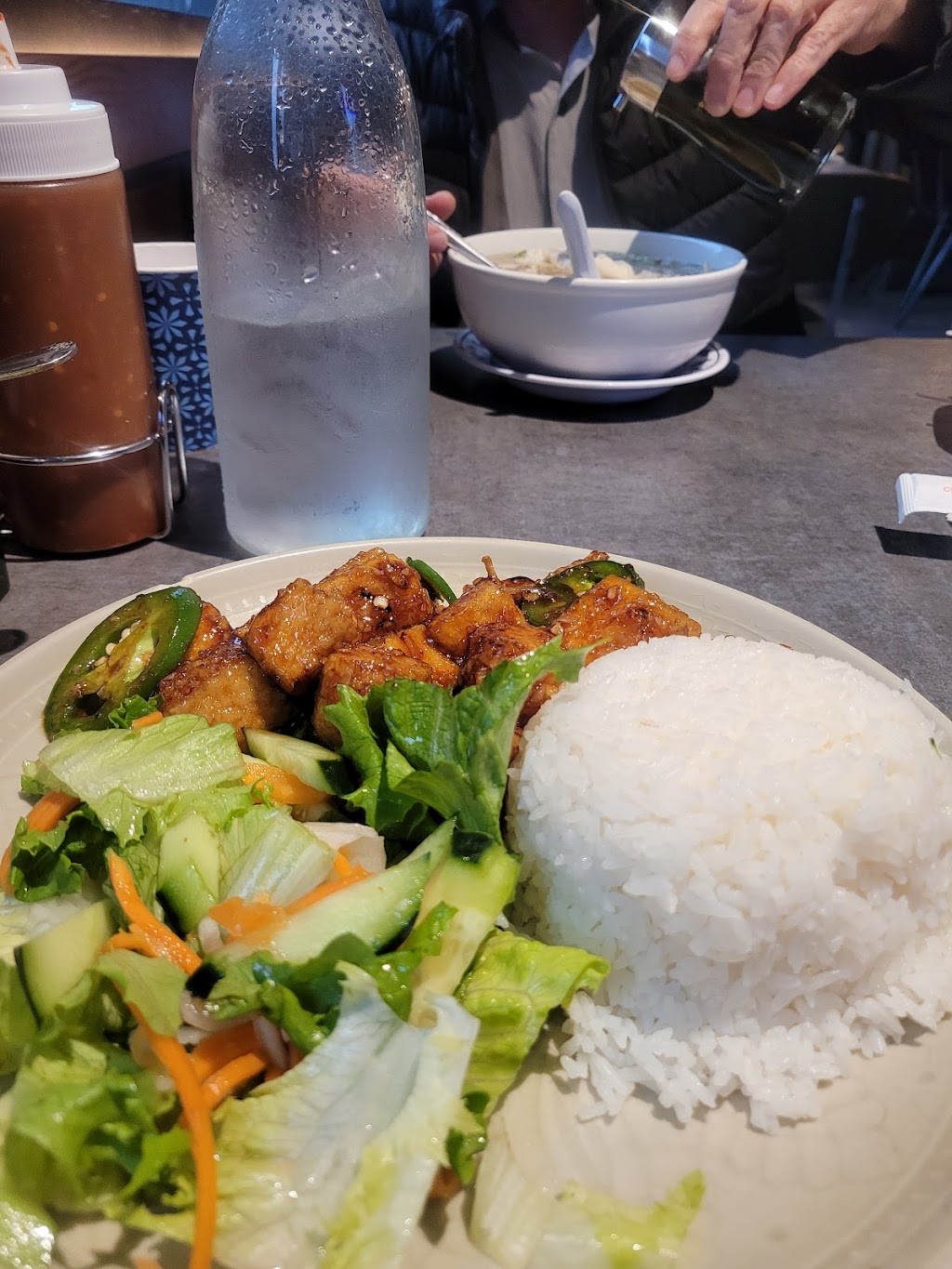 Mama Hongs Vietnamese Kitchen - Orange | restaurant | 1628 E Lincoln Ave, Orange, CA 92865, USA | 7146859571 OR +1 714-685-9571