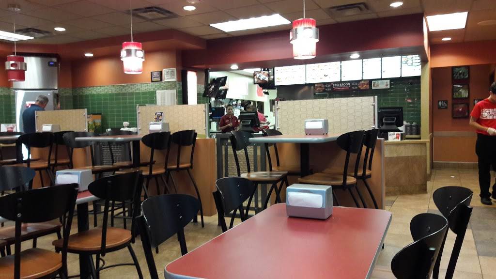 Jack in the Box | restaurant | 14236 Schleisman Rd, Eastvale, CA 92880, USA | 9517352279 OR +1 951-735-2279