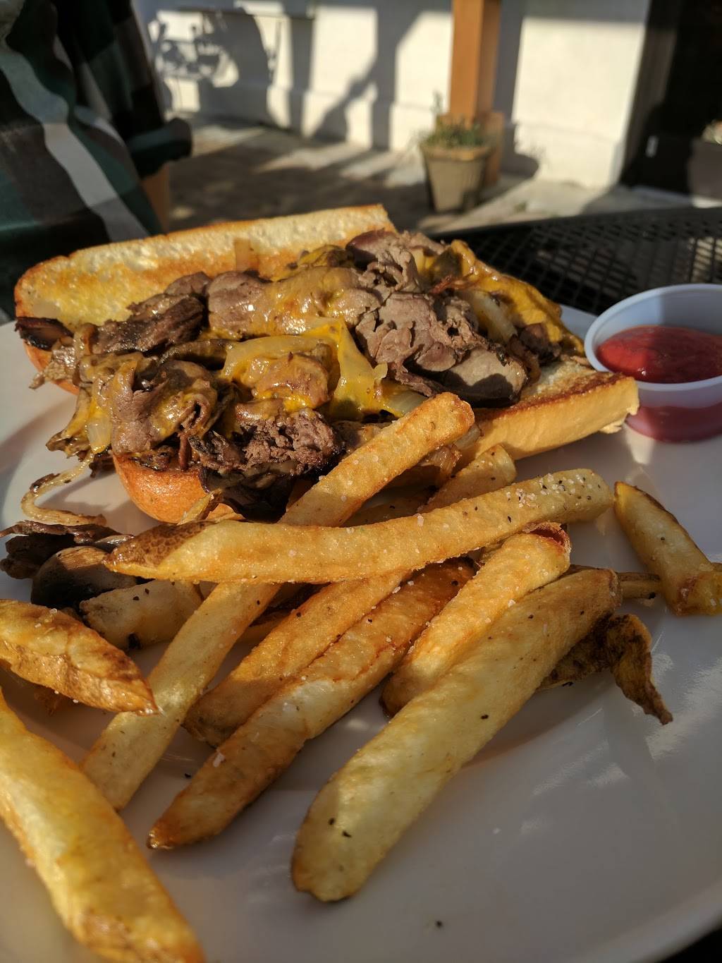 Bent Mountain Bistro | restaurant | 9607 Bent Mountain Rd, Bent Mountain, VA 24059, USA | 5409298013 OR +1 540-929-8013