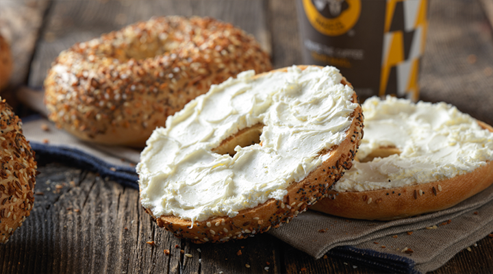 Einstein Bros. Bagels | cafe | 4511 Patriot Cir, Fairfax, VA 22030, USA | 7039935573 OR +1 703-993-5573