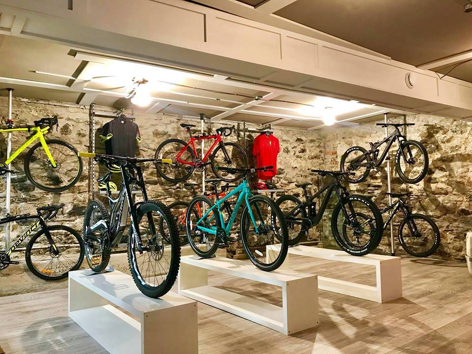Café-Vélo des Nations | cafe | 9 Rue de la Glacière, Sherbrooke, QC J1H 3P2, Canada | 8194160706 OR +1 819-416-0706