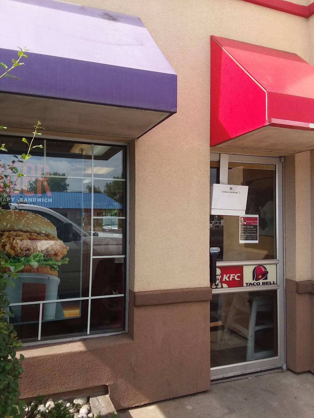 Taco Bell | meal takeaway | 3110 S Sheridan Blvd, Denver, CO 80227, USA | 3039347434 OR +1 303-934-7434