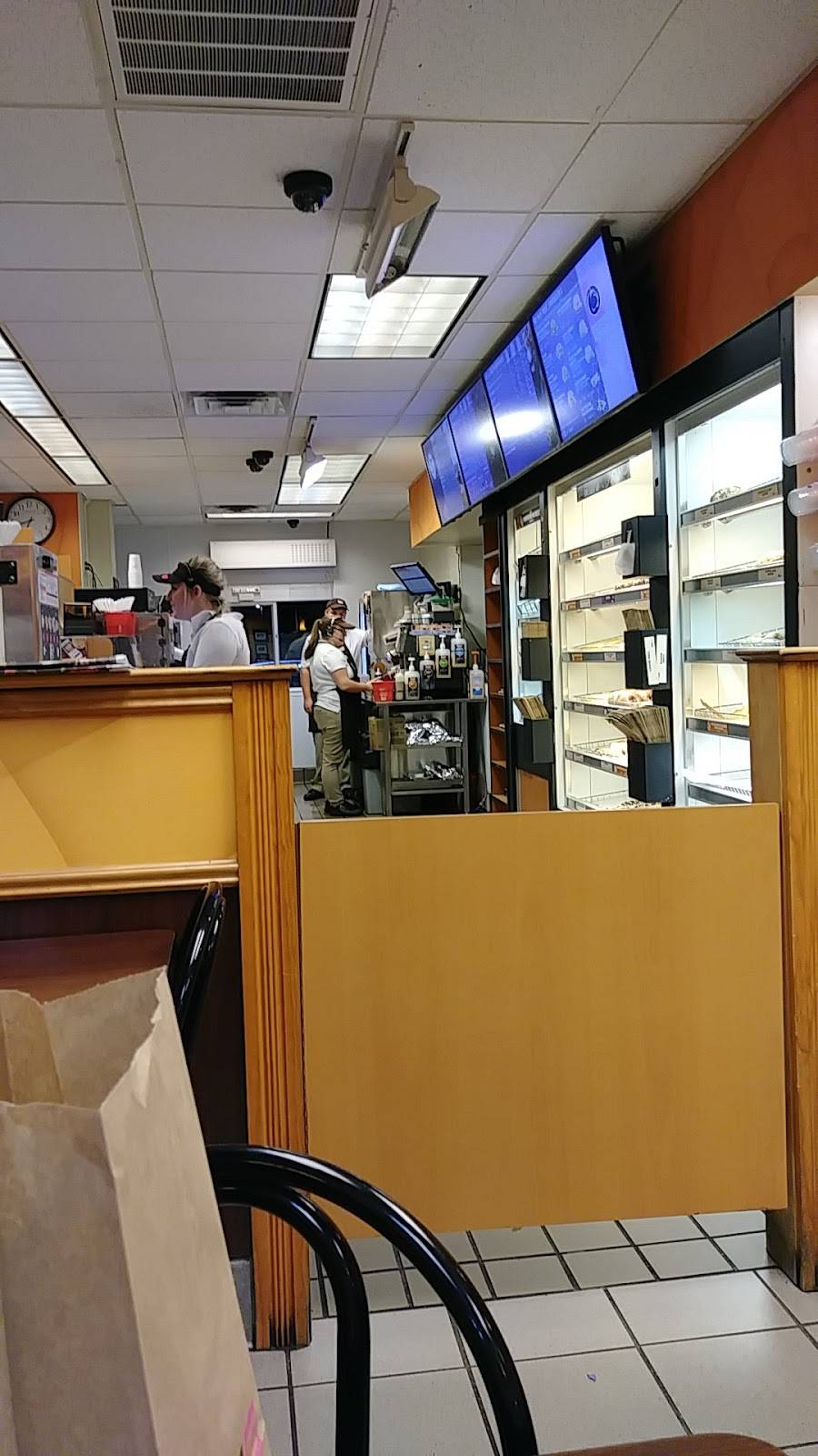 Dunkin | bakery | 895 Columbia Blvd, Bloomsburg, PA 17815, USA | 5707840108 OR +1 570-784-0108