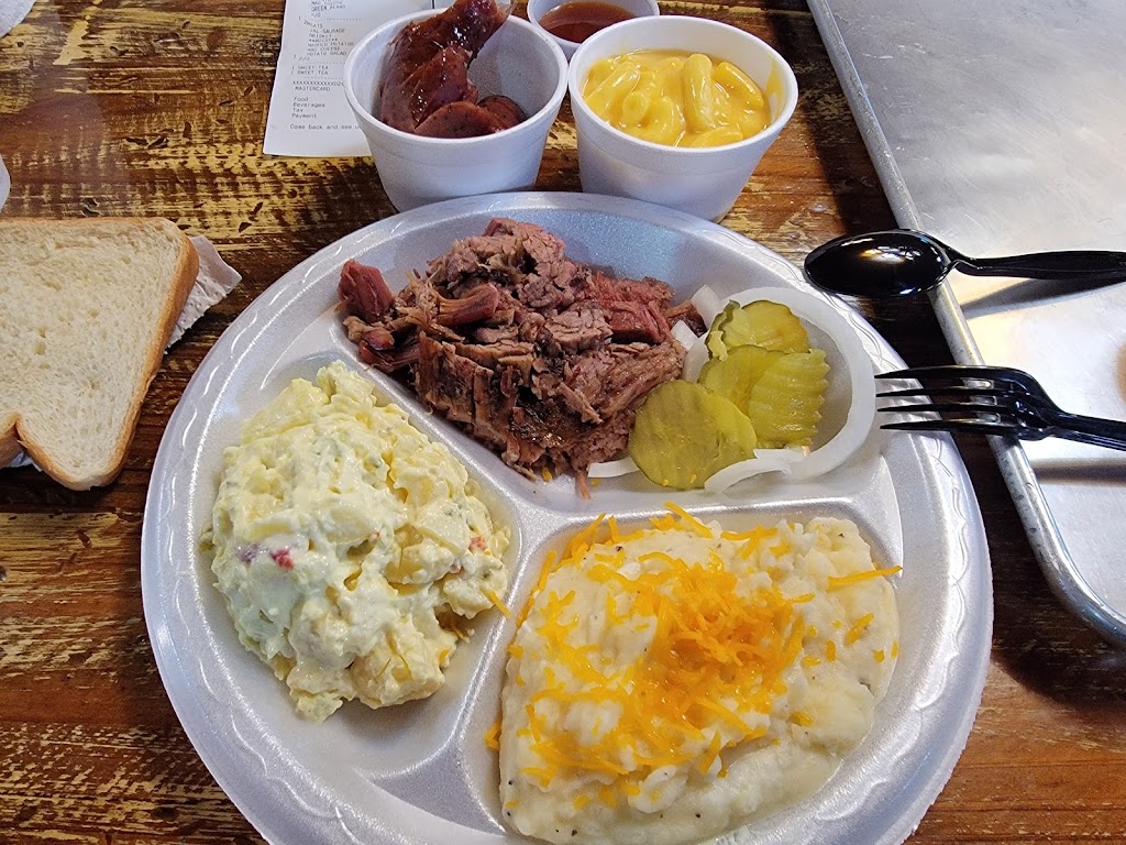 The Original Willie's Bar-B-Q | 320 S Alamo Rd, Alamo, TX 78516, USA