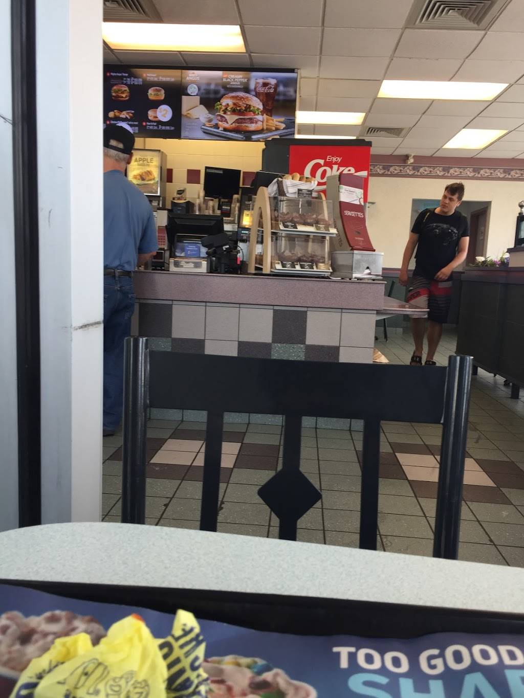 McDonalds | cafe | 360 Main St E, Kingsville, ON N9Y 1A7, Canada | 5197339844 OR +1 519-733-9844