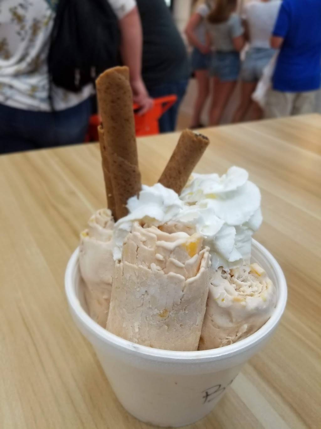 Ice Cream Lab - Dragon Breath and Rolled Ice Cream | restaurant | 766 Parkway, Gatlinburg, TN 37738, USA