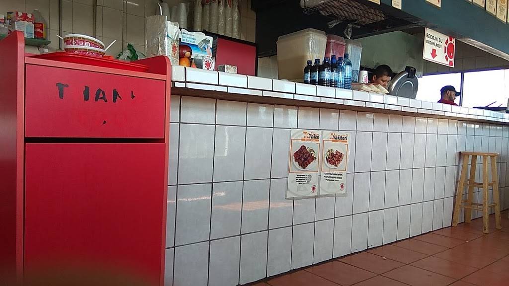 La Cochinita | restaurant | 22760, Calle Primera 149, El Sauzal, 22760 El Sauzal, B.C., Mexico | 016461747401 OR +52 646 174 7401