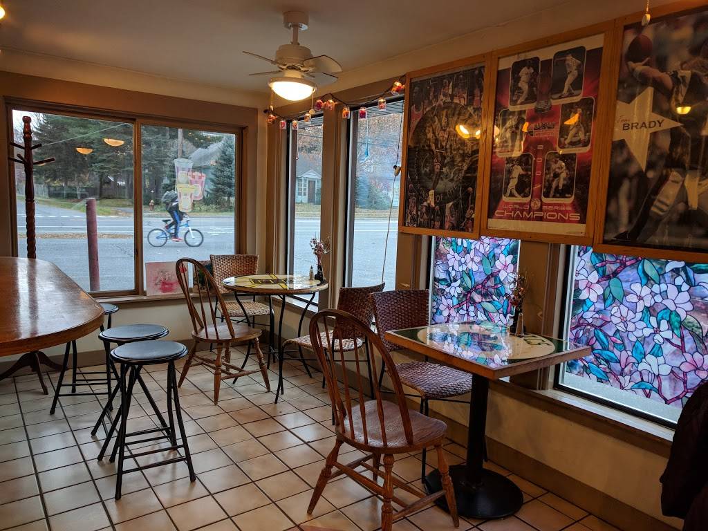 Cuttings Northside Cafe | cafe | 62 Lyme Rd, Hanover, NH 03755, USA | 6036437500 OR +1 603-643-7500