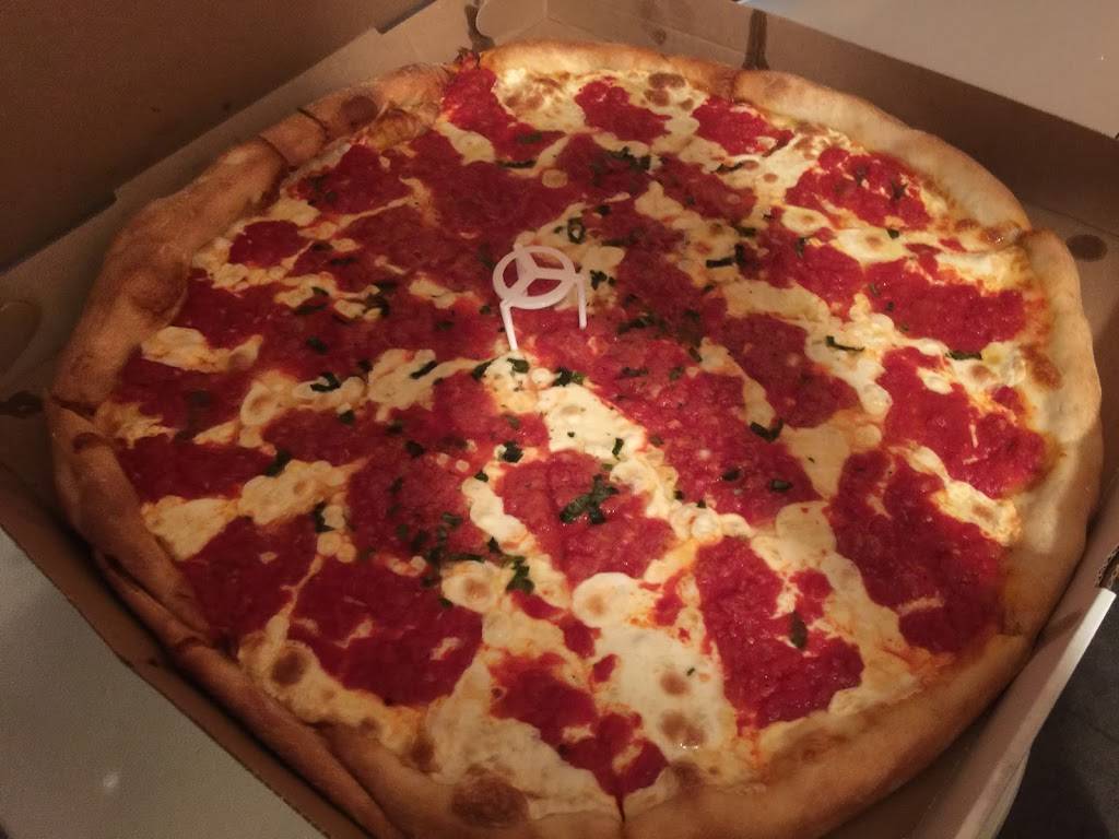 Rosas Pizza | restaurant | 31-01 21st St, Queens, NY 11106, USA | 7187261296 OR +1 718-726-1296