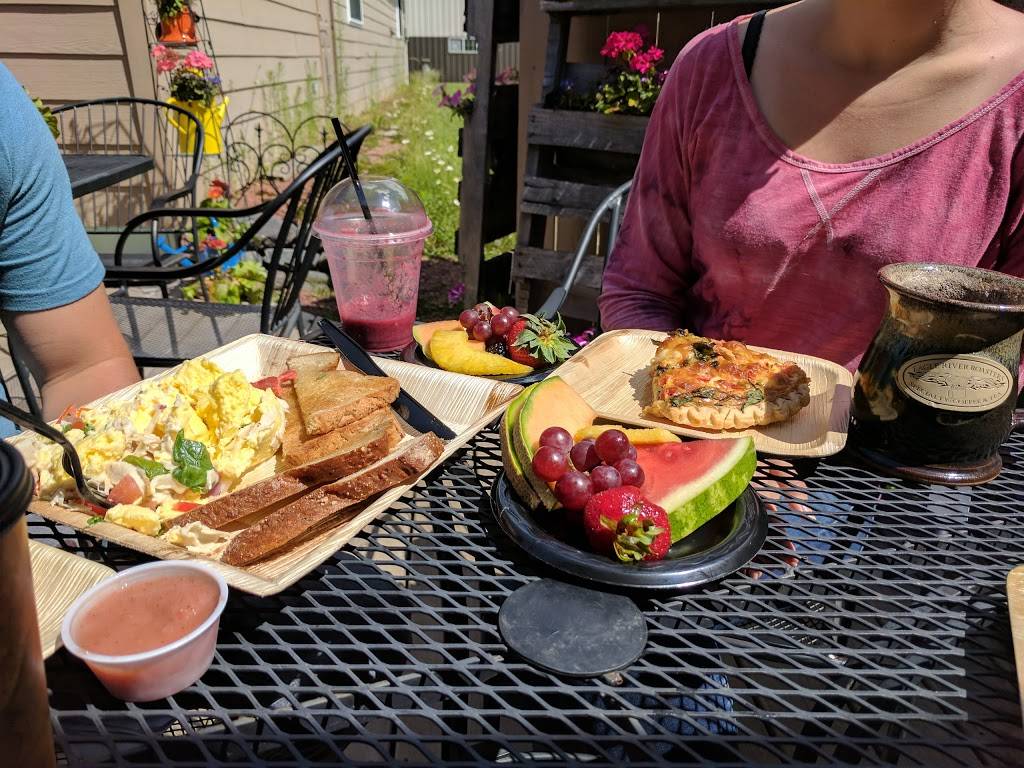 Eagle River Roasters | cafe | 339 W Pine St, Eagle River, WI 54521, USA | 7154797995 OR +1 715-479-7995