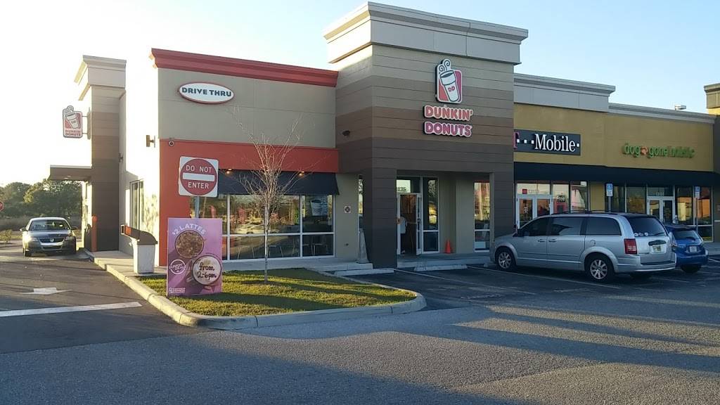 Dunkin Donuts | cafe | 13135 US-301, Riverview, FL 33578, USA | 8136726551 OR +1 813-672-6551