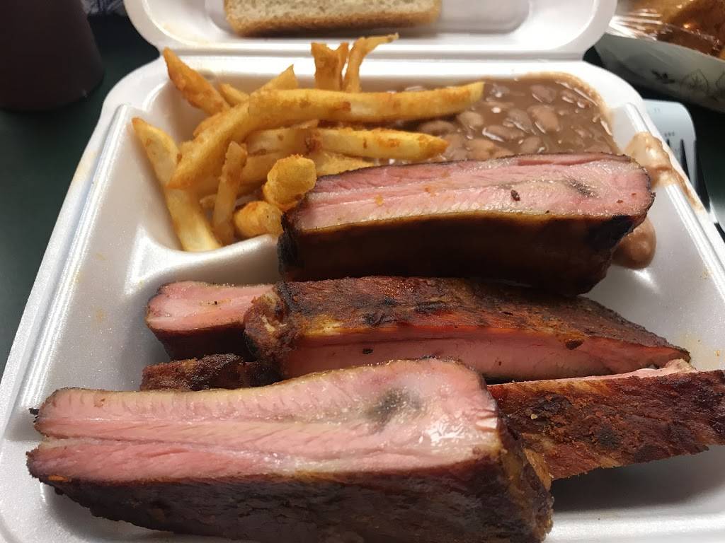 Coles Bar-B-Q | restaurant | 1022 W Commerce St, Fairfield, TX 75840, USA | 9033893013 OR +1 903-389-3013