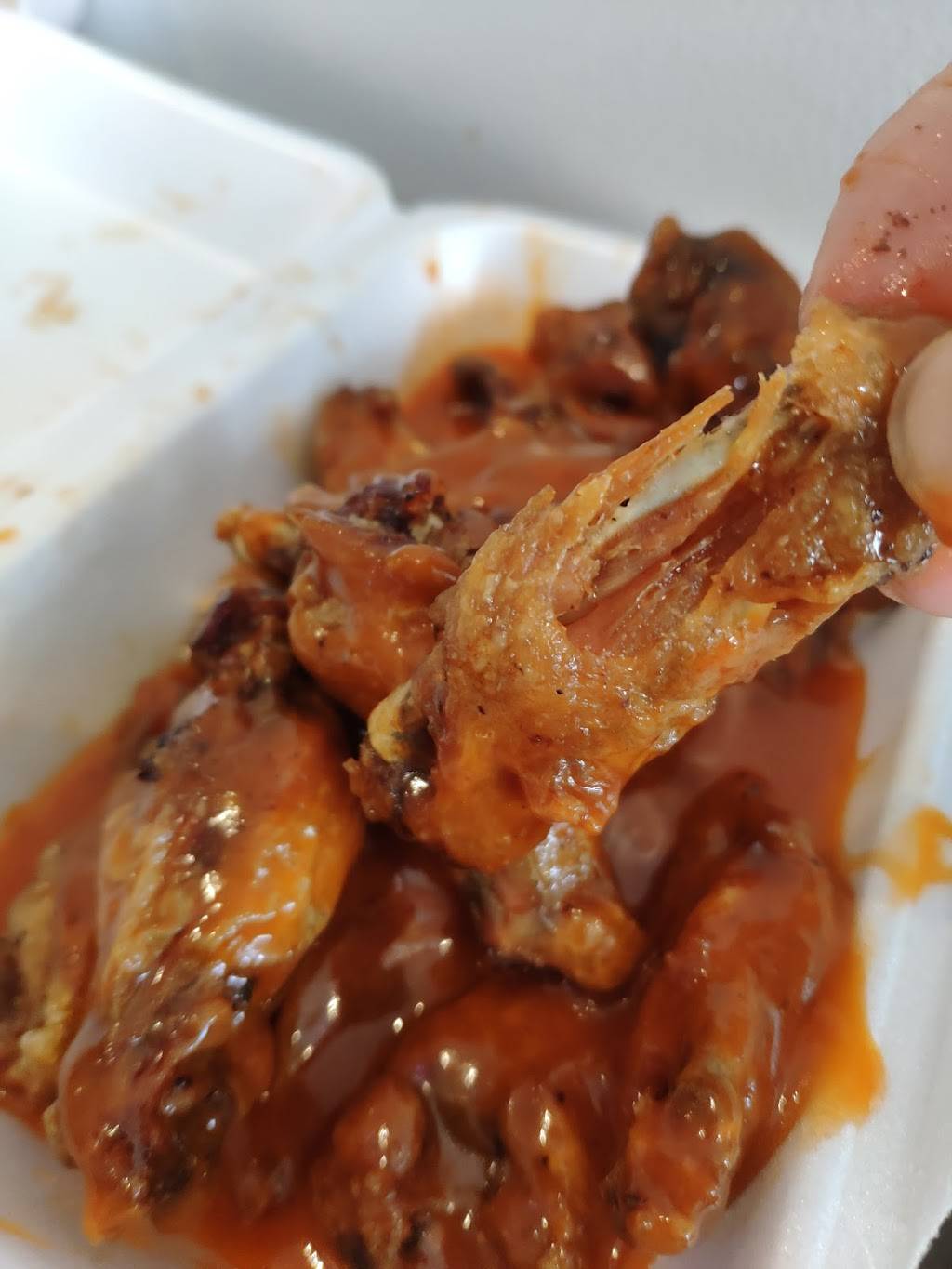 Buffalo Bill Wings | meal delivery | 5248 Chemin Queen Mary, Hampstead, QC H3X 1X5, Canada | 5144865479 OR +1 514-486-5479