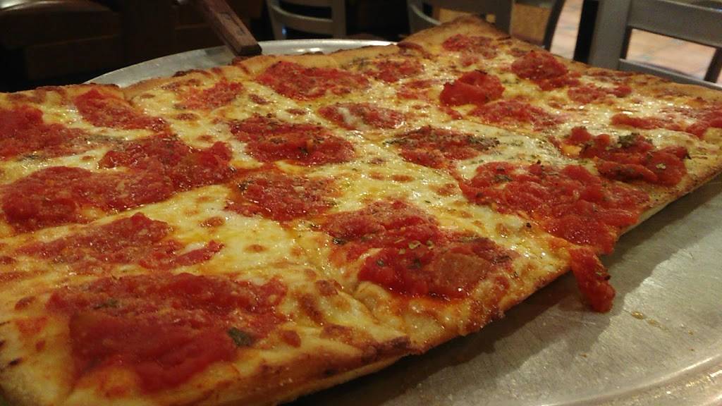 Rosarios | restaurant | 100 Highland Ave, Clarks Summit, PA 18411, USA | 5705862899 OR +1 570-586-2899