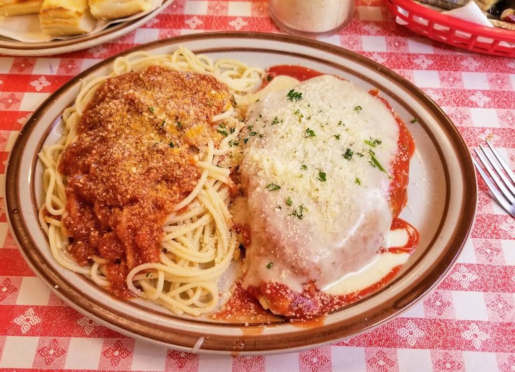 Rigazzis | restaurant | 4945 Daggett Ave, St. Louis, MO 63110, USA | 3147724900 OR +1 314-772-4900