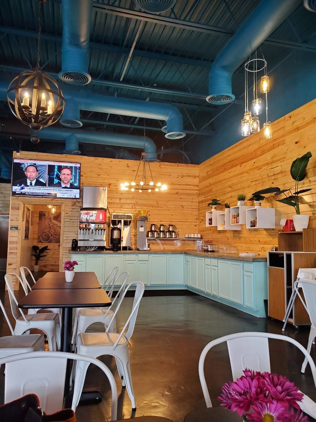 Bread & Butter | restaurant | 122 S Tarrant St, Crowley, TX 76036, USA | 8176159696 OR +1 817-615-9696