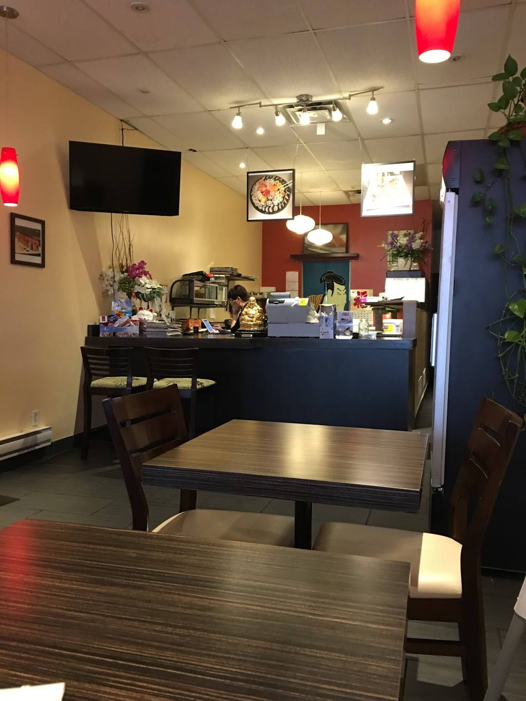 Sake Sushi | meal delivery | 6365 Rue Sherbrooke E, Montréal, QC H1N 1C4, Canada | 5149039969 OR +1 514-903-9969