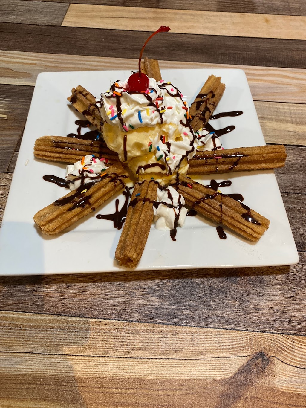 El Guero Mexican Bar and Grill | restaurant | 73091 Country Club Dr, Palm Desert, CA 92260, USA | 7605651434 OR +1 760-565-1434