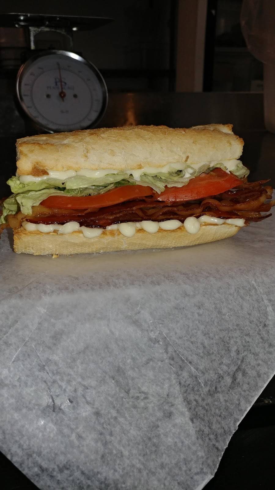 Louisiana Poboys PinHook | restaurant | 3431 W Pinhook Rd, Lafayette, LA 70508, USA | 3374568558 OR +1 337-456-8558