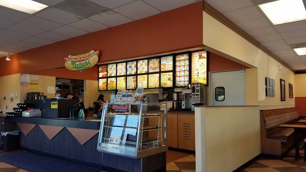 Amigos/Kings Classic | cafe | 5701 NW 1st St, Lincoln, NE 68521, USA | 4024764226 OR +1 402-476-4226