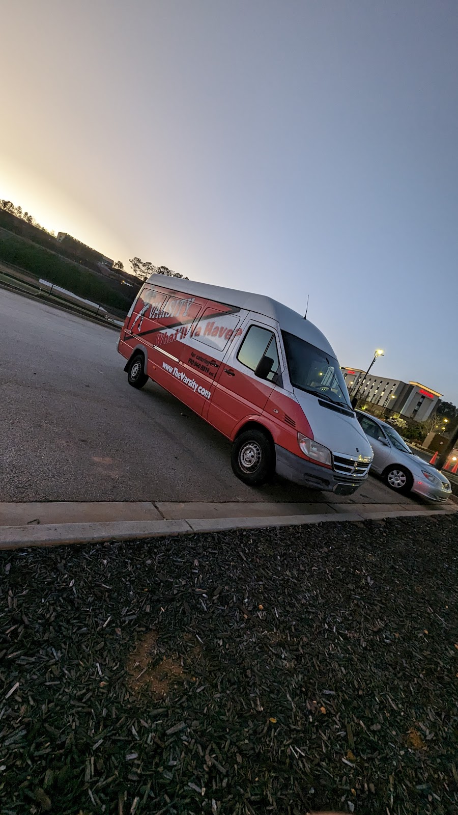 The Varsity (Drive-thru service only) | restaurant | 185 LakePoint Pkwy, Cartersville, GA 30121, USA | 7703342142 OR +1 770-334-2142