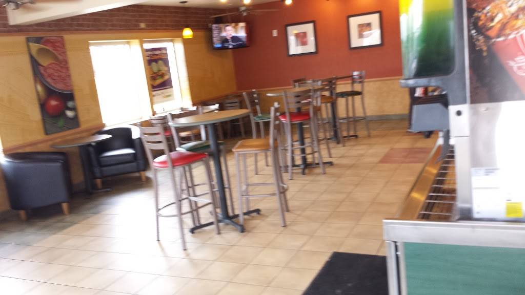 Subway | meal takeaway | 704 Hwy 30, Gibbon, NE 68840, USA | 3084685708 OR +1 308-468-5708