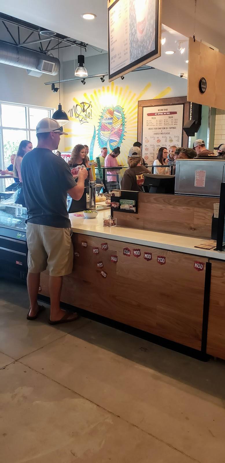 MOD Pizza | restaurant | 7150 Market St #17, Wilmington, NC 28411, USA | 9107822899 OR +1 910-782-2899