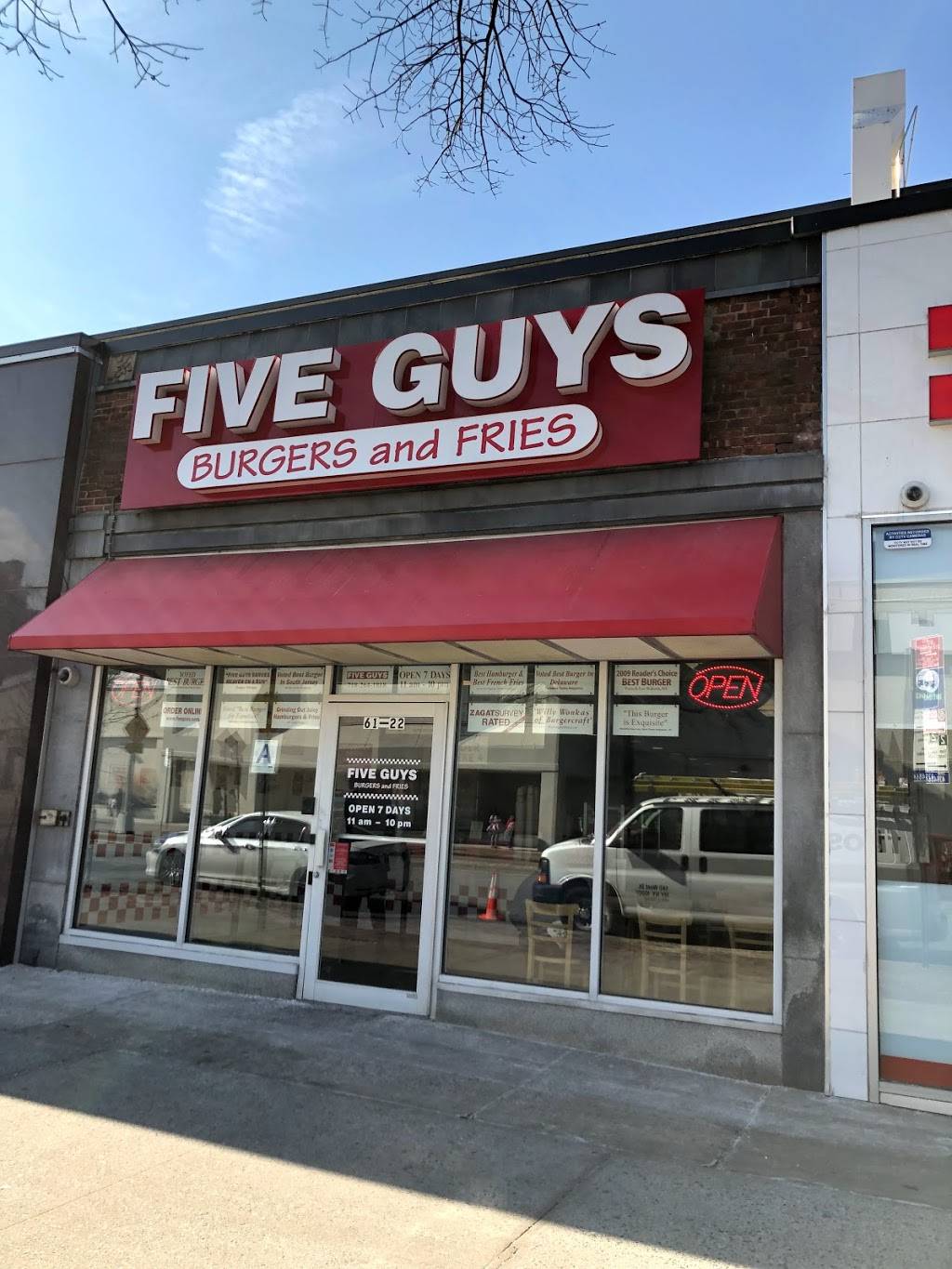 Five Guys | 61-22 188th St, Fresh Meadows, NY 11356, USA