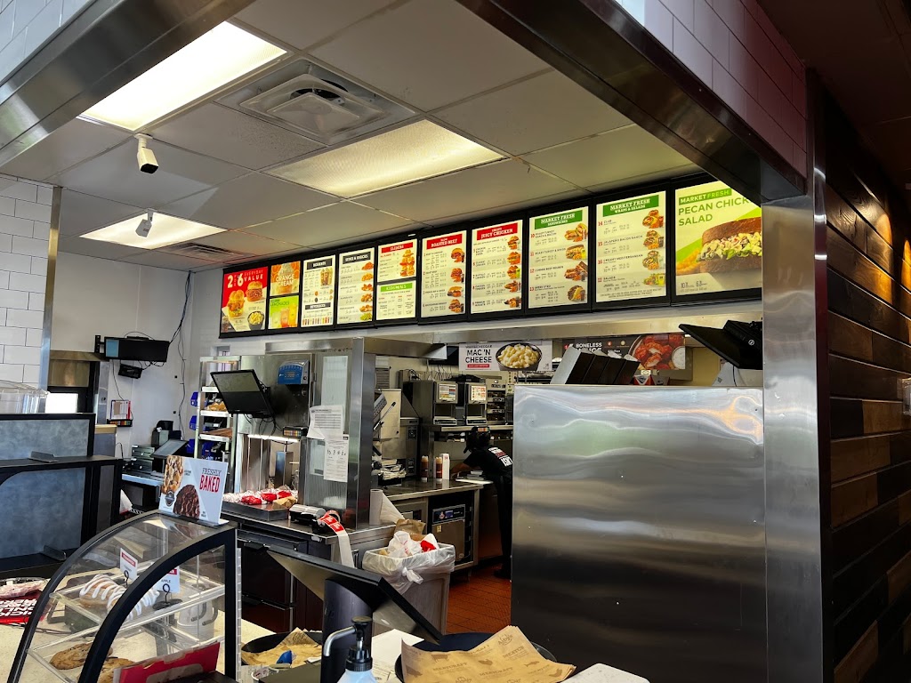 Arbys | meal takeaway | 1694 Red Cliffs Dr, St. George, UT 84770, USA | 4356561625 OR +1 435-656-1625